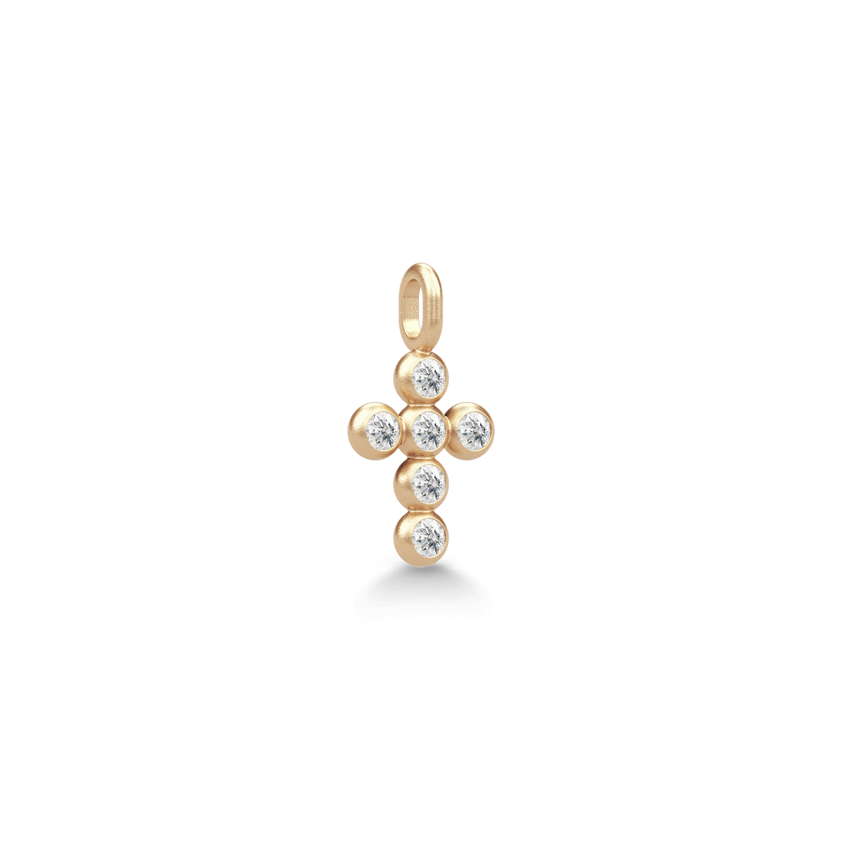 Diamond Cross Pendant – gullkors med runde diamanter, vinklet visning