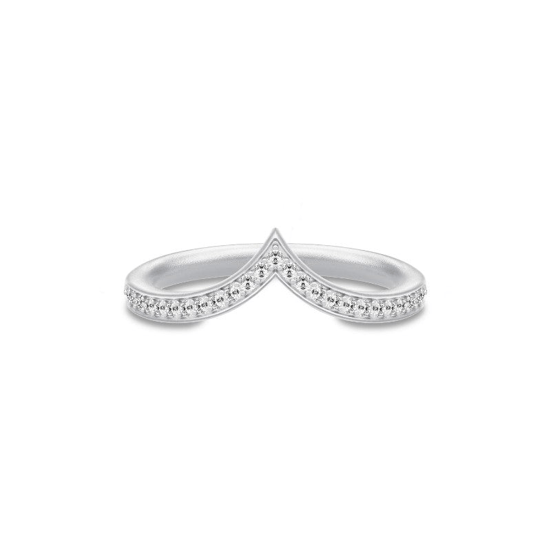 Ocean Crest ring fra Julie Sandlau i sølv med kubiske zirkonia i bølgeformet design