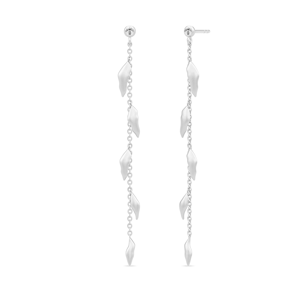 Tree of Life Chain Earrings i rhodinert sølv med hengende kjede av blader og zirkonia, par sett forfra