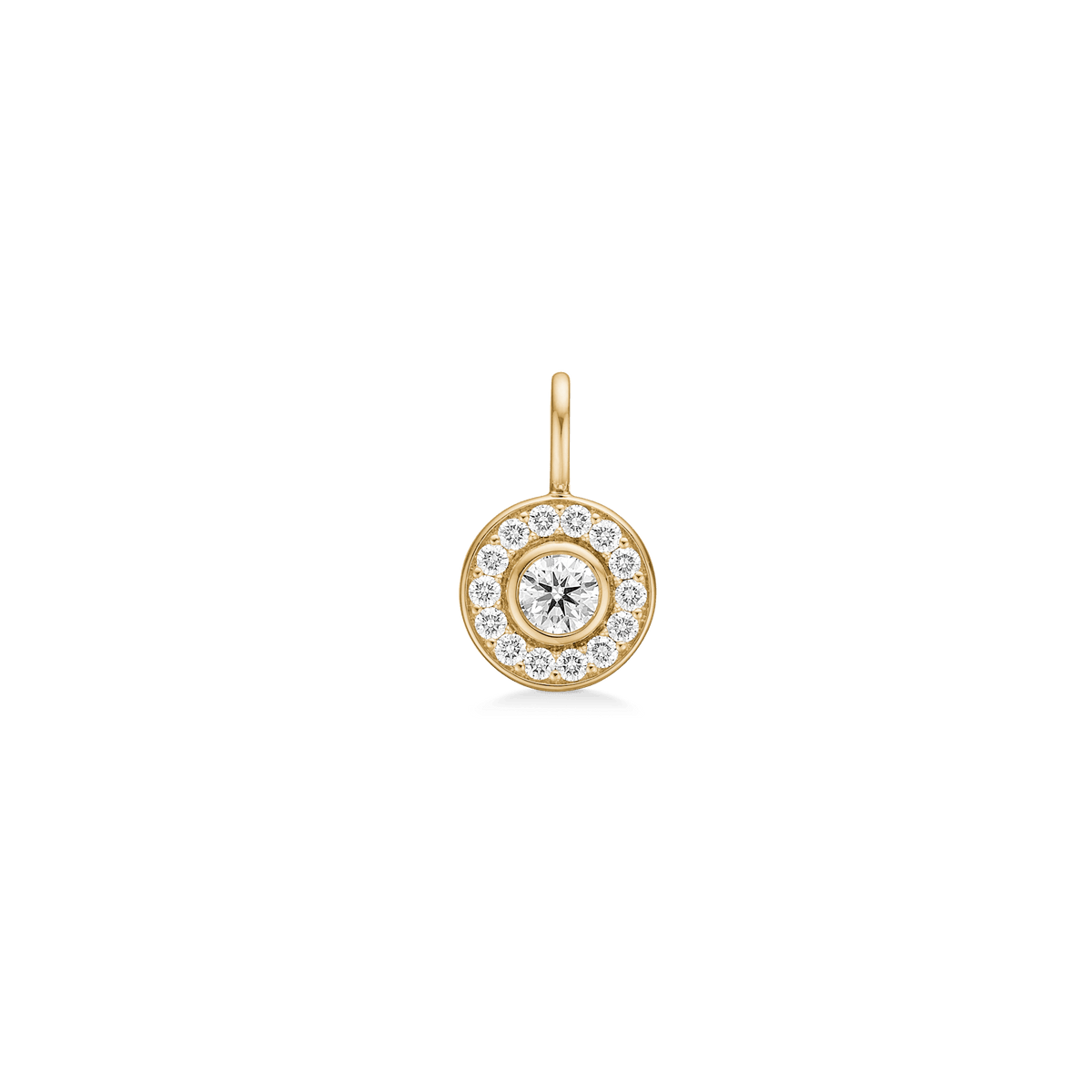 Heritage Pendant i 18K gull med rund diamant omkranset av pavésatte diamanter, studiofoto